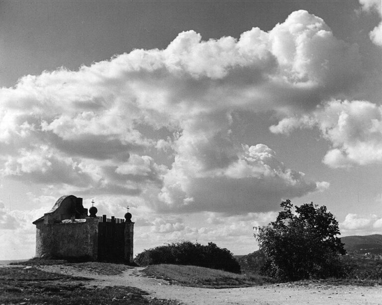 A gellért-hegyi keresztutak története