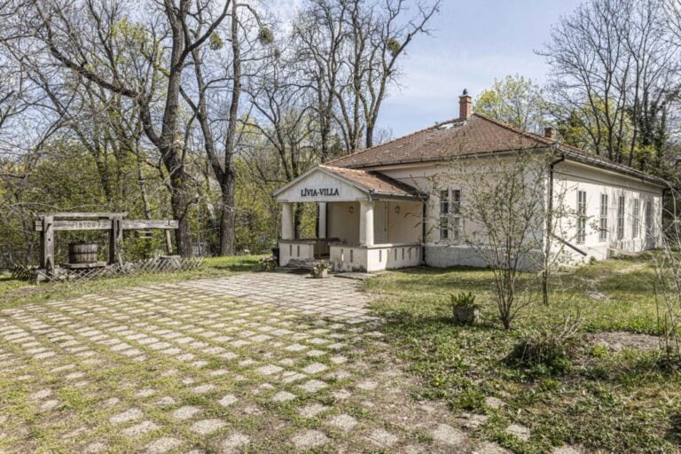 Nyitva a kert, nyitva a ház!