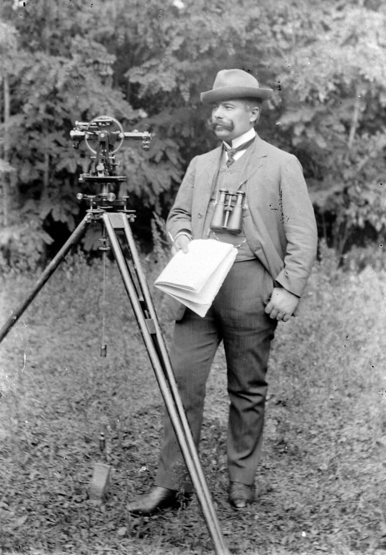 Hegyvidéki ipartörténet / Legendás precizitás a Csörsz utcából – MOM emlékkiállítás