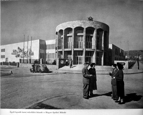 Hegyvidéki ipartörténet / Legendás precizitás a Csörsz utcából – MOM emlékkiállítás