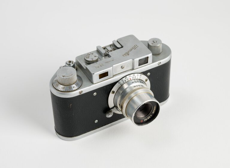 Hegyvidéki ipartörténet / Legendás precizitás a Csörsz utcából – MOM emlékkiállítás