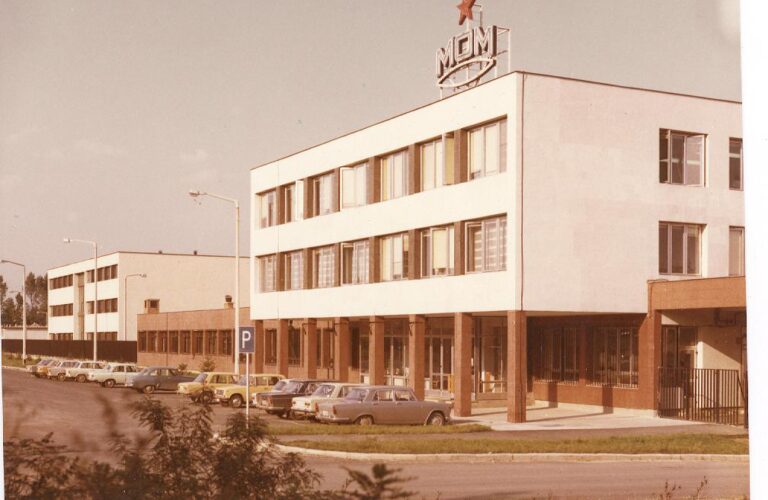 Hegyvidéki ipartörténet / Legendás precizitás a Csörsz utcából – MOM emlékkiállítás