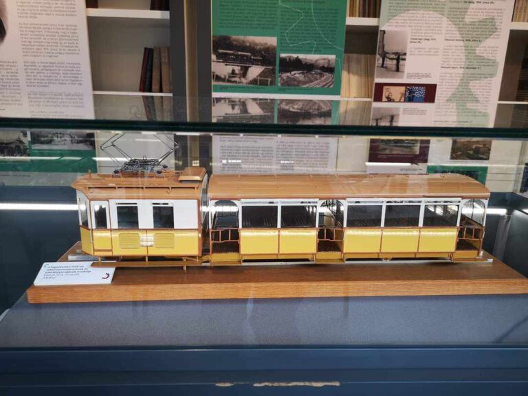 Fogaskerekű 150 – Kiállítás